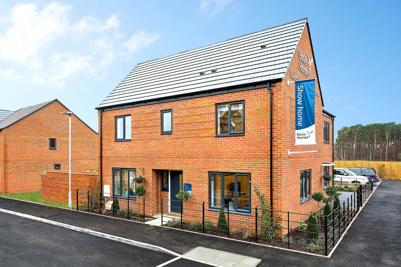 Buckler's Park New Homes in Crowthorne for Sale, New Builds Near